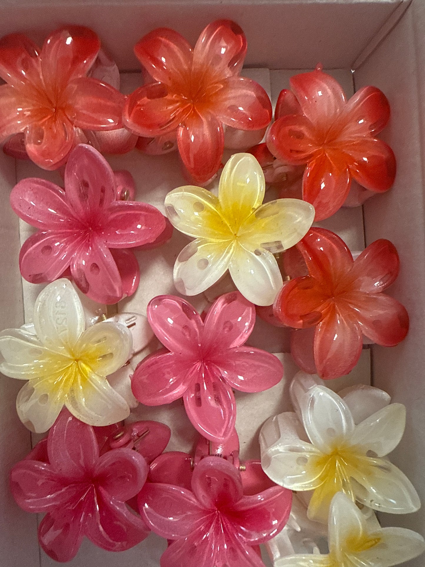 Hawaiian Mini Flower Hair Claw Clip