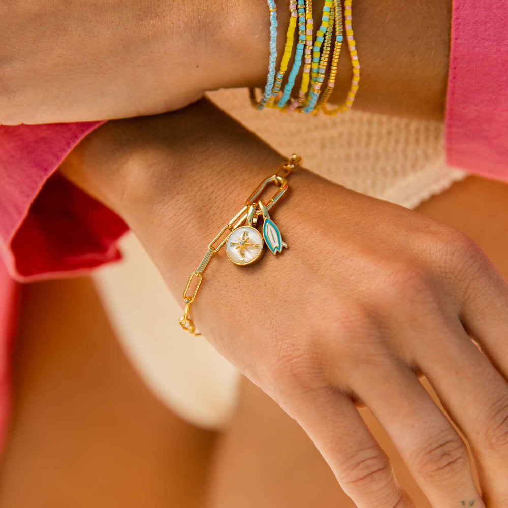 Pura Vida Bracelets Harper Charm - Gold