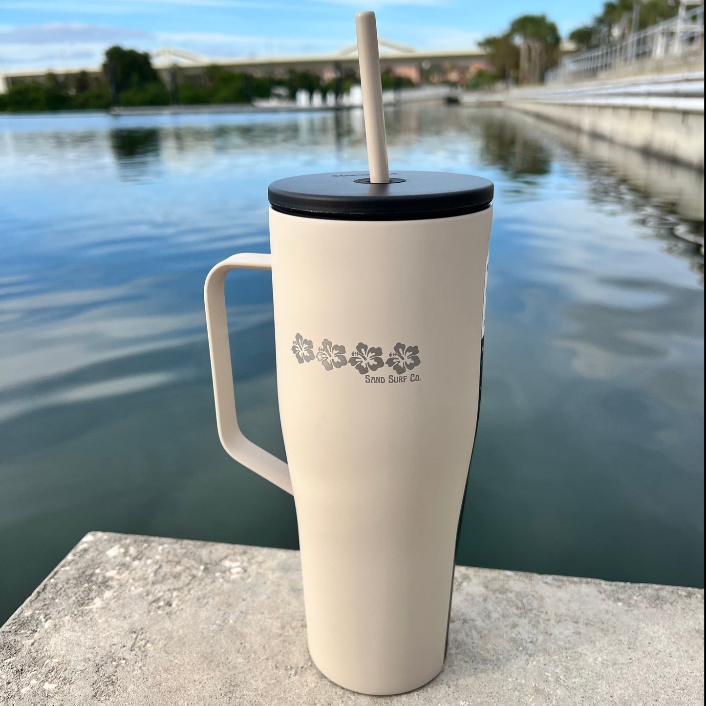 Sand Surf Co. Corkcicle Hibiscus Dreams XL Cold Cup - Sand Latte