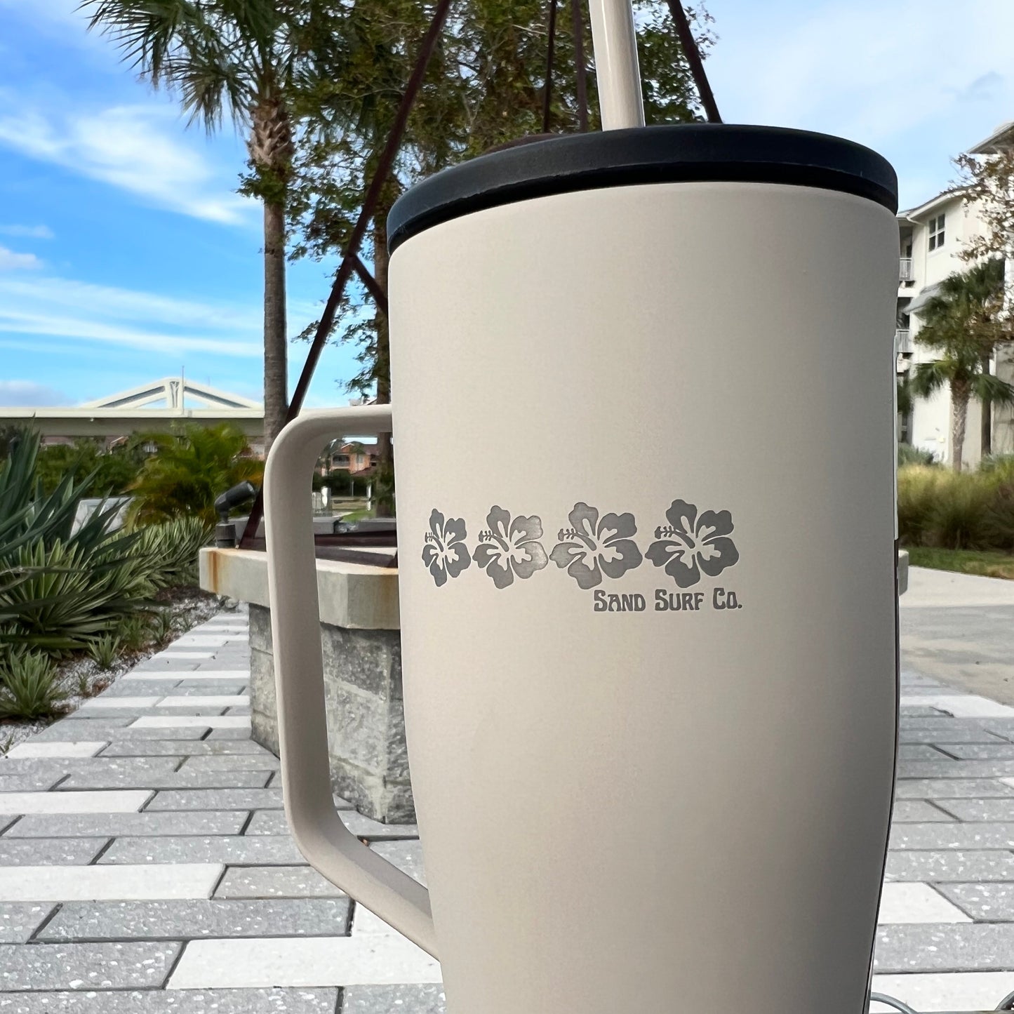 Sand Surf Co. Corkcicle Hibiscus Dreams XL Cold Cup - Sand Latte