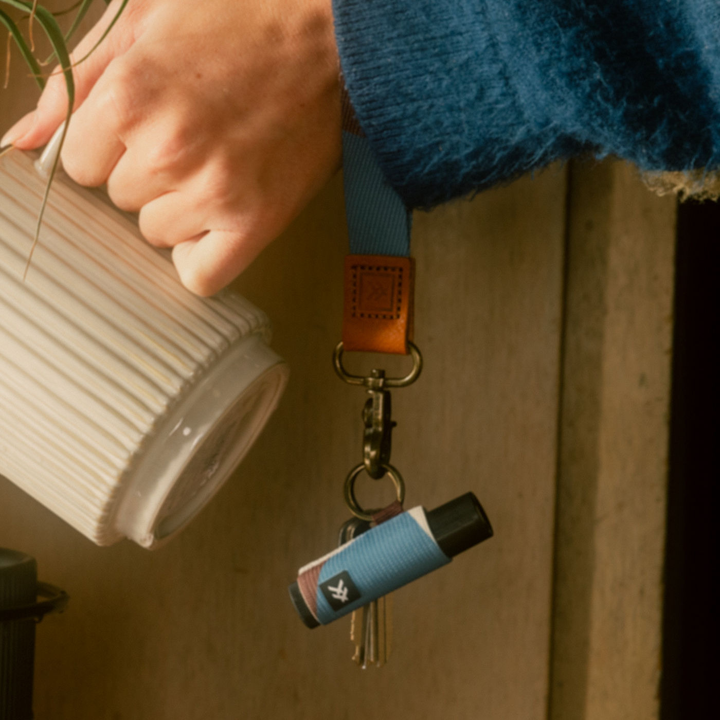 Thread Wallets Fine Line Blue Lip Balm Holder