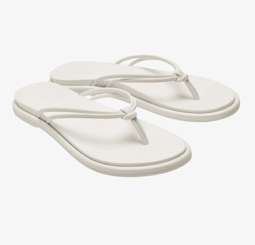 Olukai Aka Womens Everyday Flip Flops - White