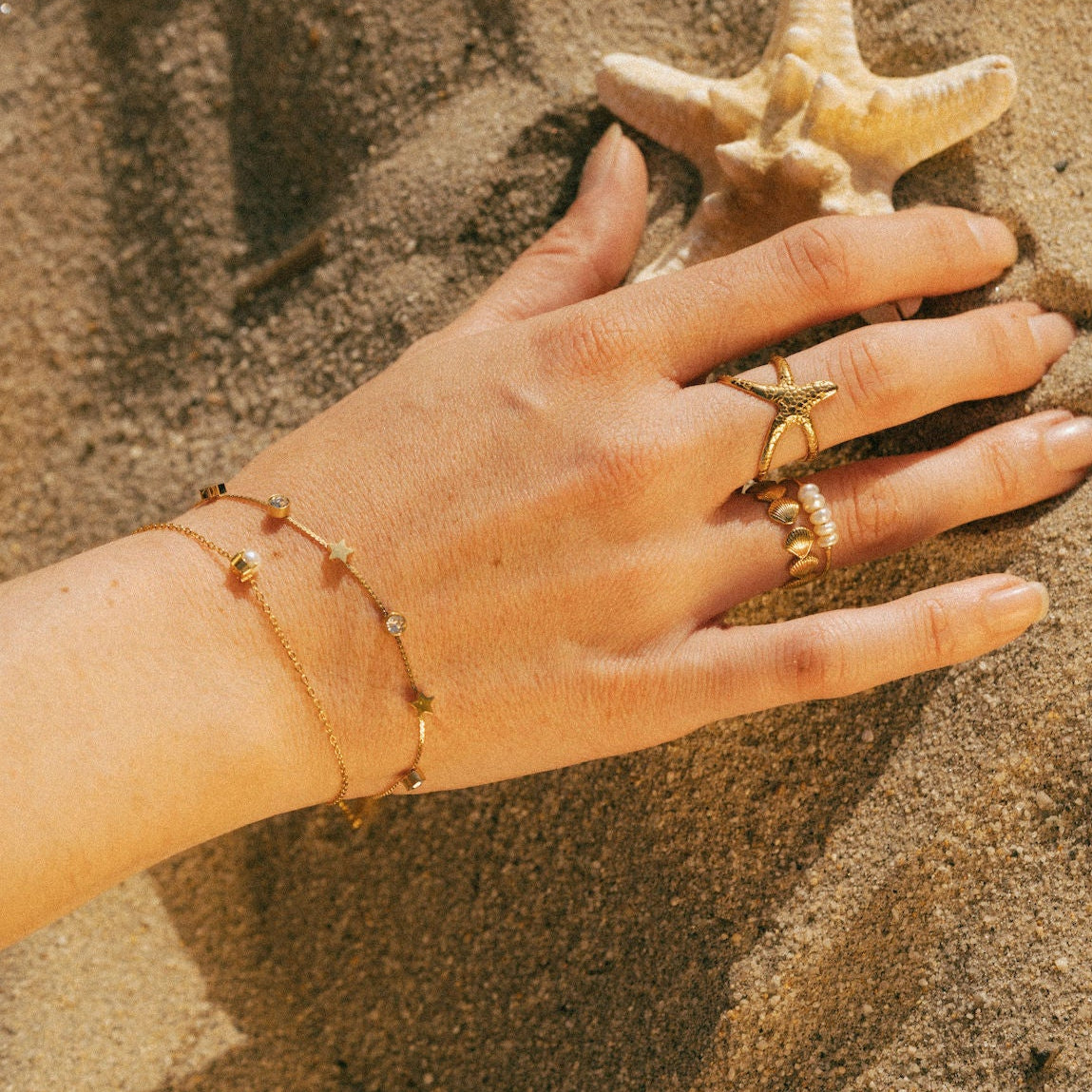 Salty Cali Sea Star Ring - Gold