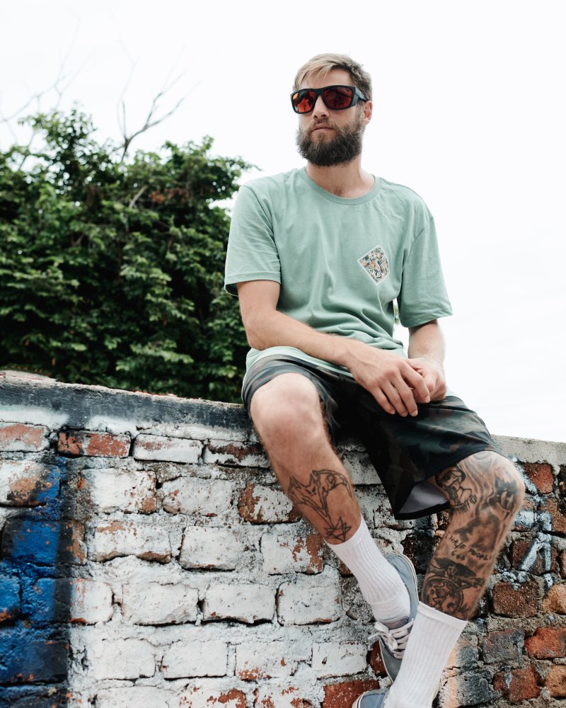 I-SEA Greyson 2.0 Polarized Sunglasses - Black Rubber and Red