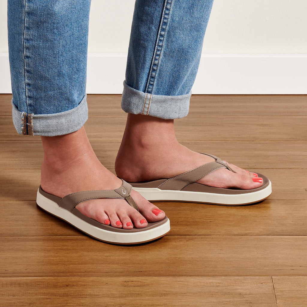 Olukai Nu‘a Pi‘o Women's Beach Sandal