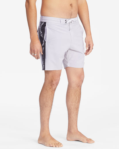 Billabong D Bah Lo Tide Boardshorts 18"