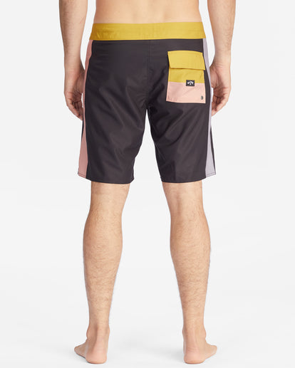 Billabong D Bah CiCLO® Pro Boardshorts 19"