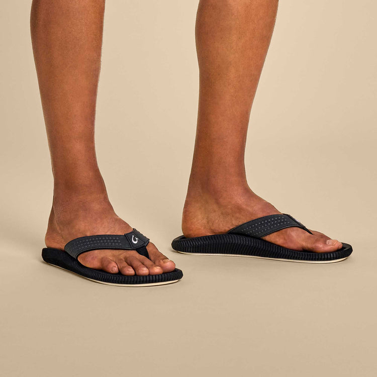 Olukai Ulele Men's Beach Sandal - Black