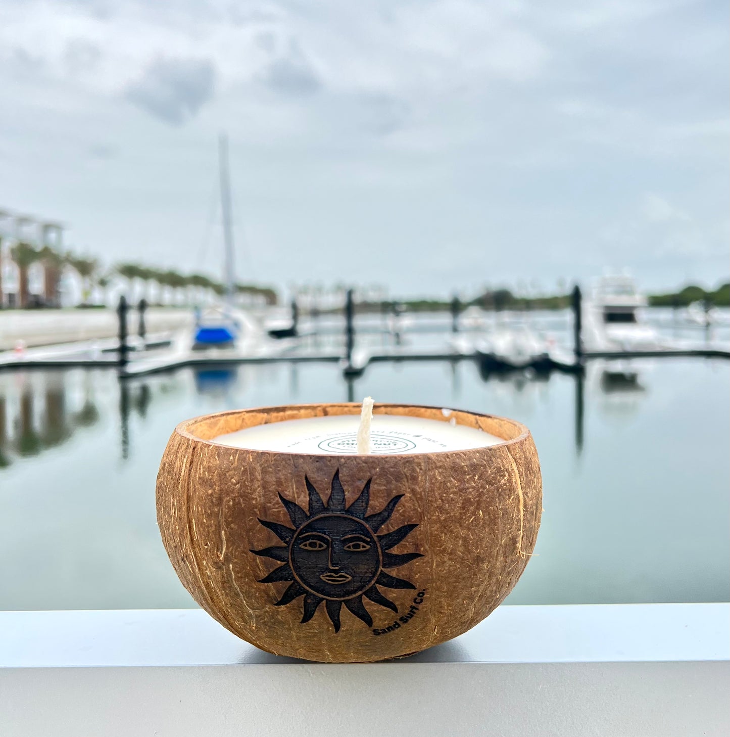 Sand Co. Straight Up Coconut Candle - Golden Ray