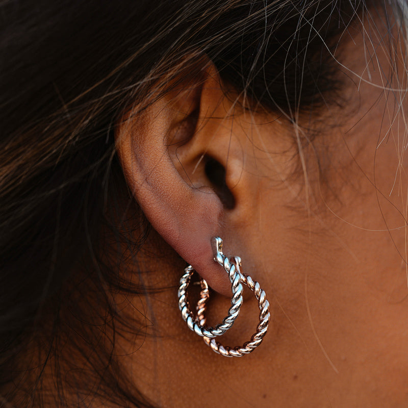 Rope chain sale hoop earrings