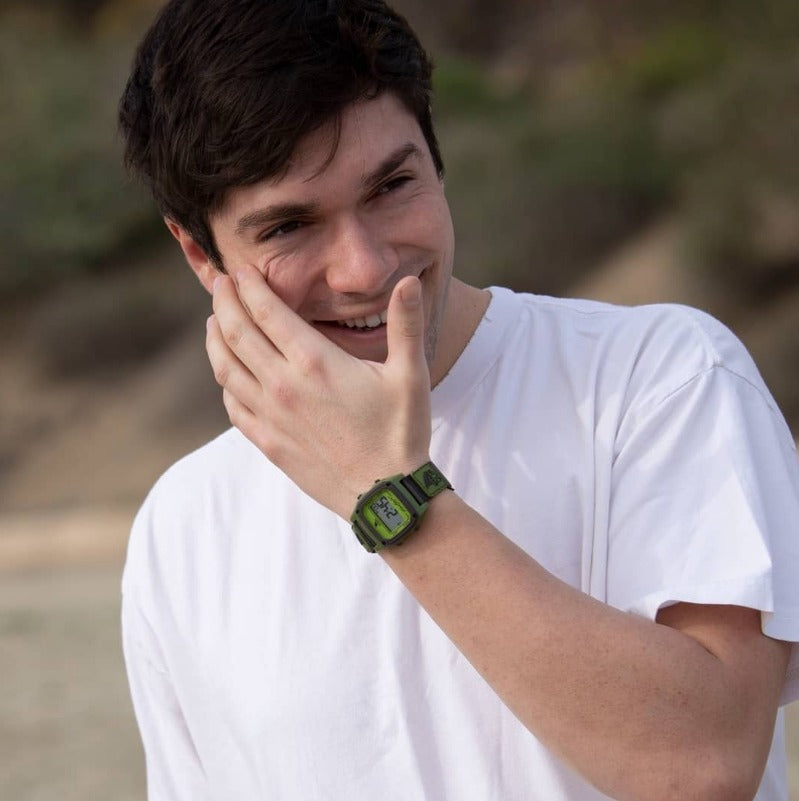 Men's freestyle shark watch Clearance